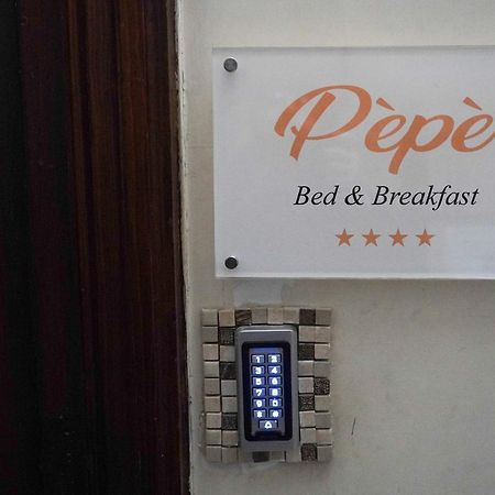 Pepe Bed & Breakfast Neapel Exterior foto